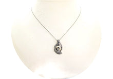 Load image into Gallery viewer, Handcrafted Agate Mini-Woven Donut Pendant with Labradorite Accent - Sterling Silver Necklace